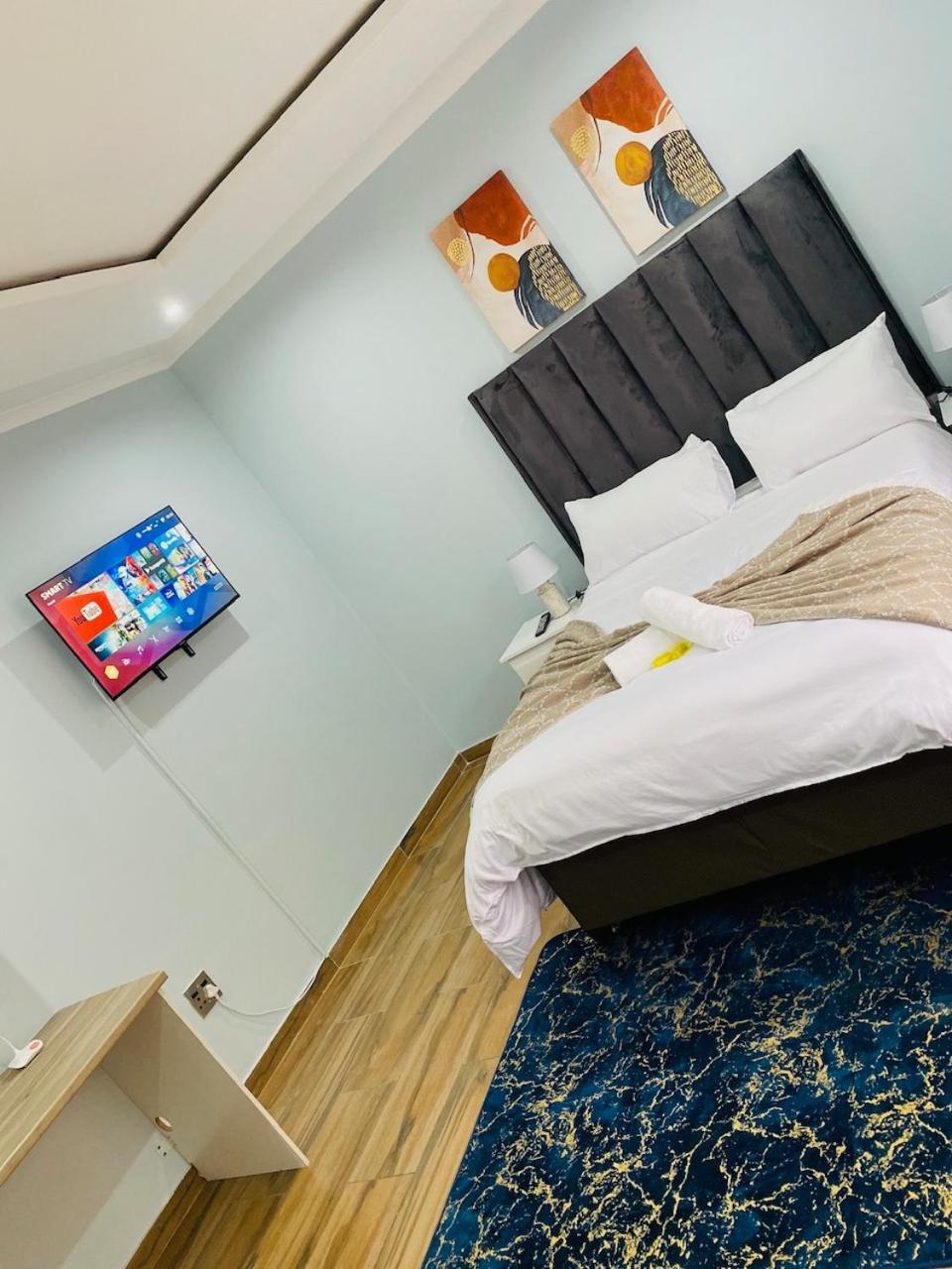 Airport Imperial Guest House เคมป์ตัน พาร์ค ภายนอก รูปภาพ