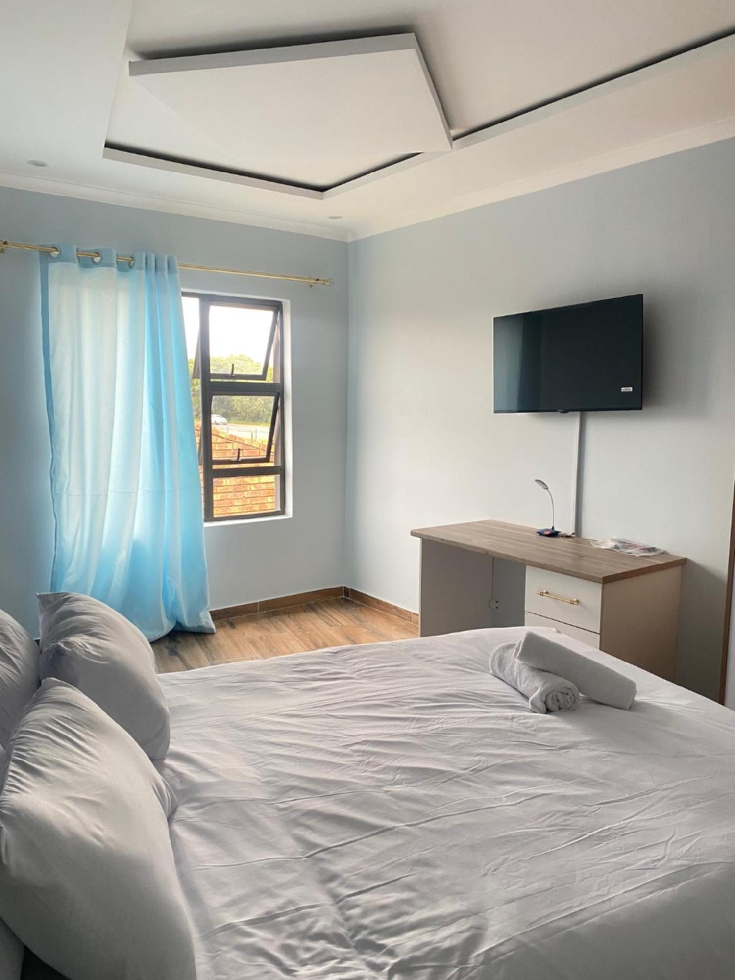 Airport Imperial Guest House เคมป์ตัน พาร์ค ภายนอก รูปภาพ